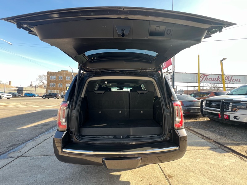 GMC Yukon Denali 4WD 2016