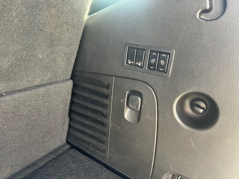 GMC Yukon Denali 4WD 2016