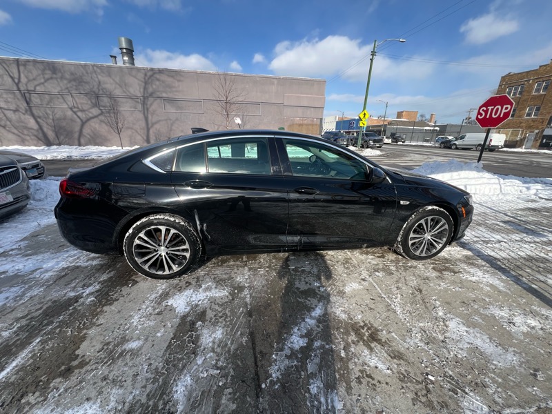Buick Regal Preferred 4D Sportback FWD 2018