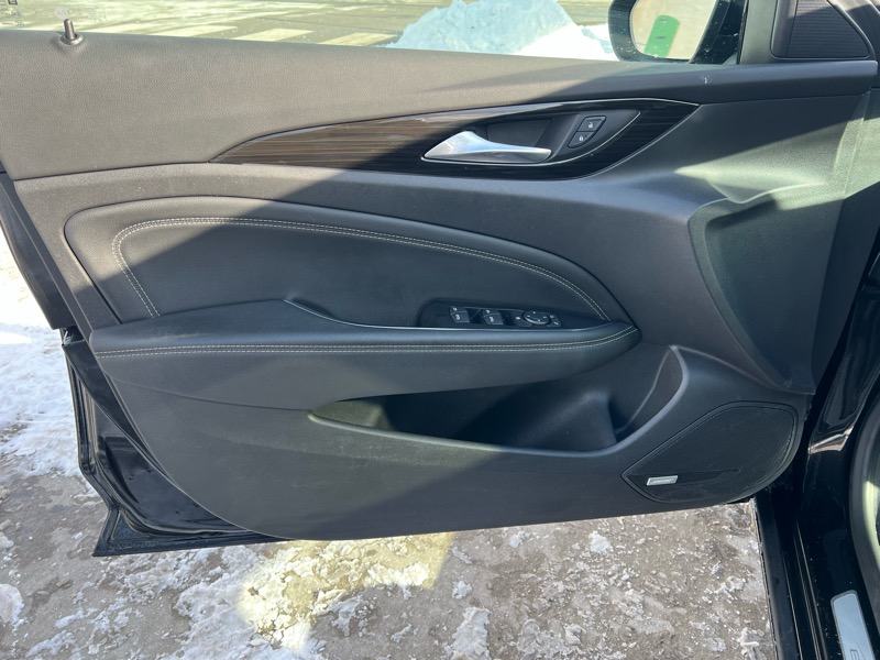 Buick Regal Preferred 4D Sportback FWD 2018