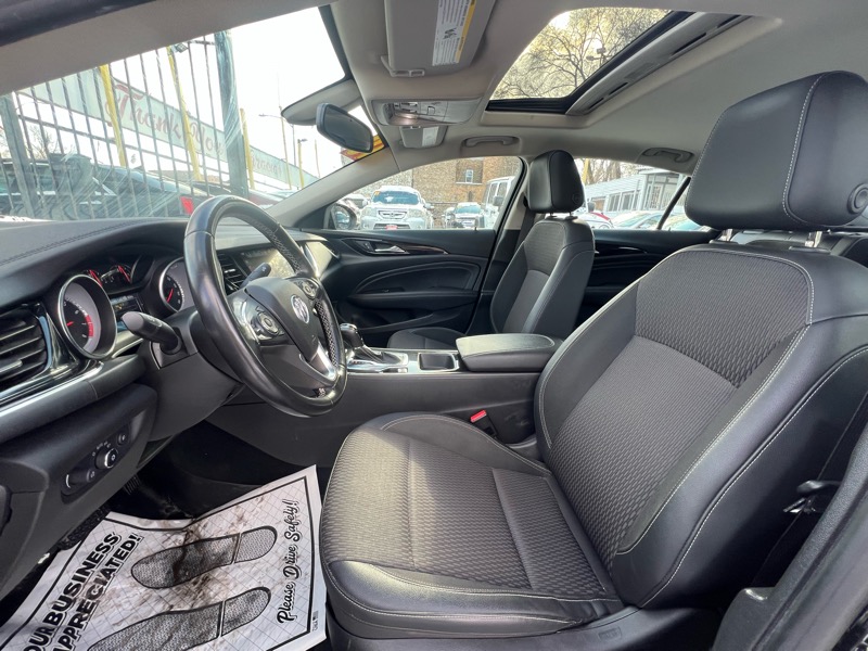 Buick Regal Preferred 4D Sportback FWD 2018