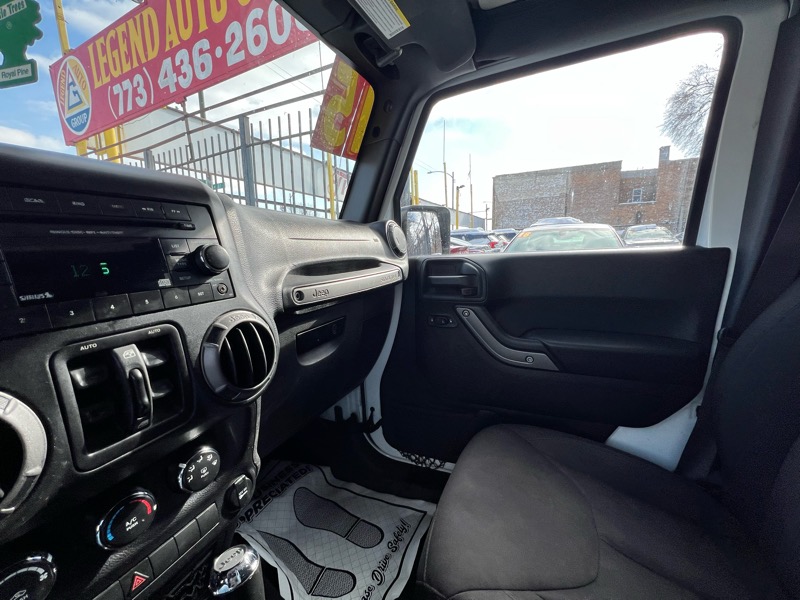 Jeep Wrangler Unlimited Sport 4WD 2015