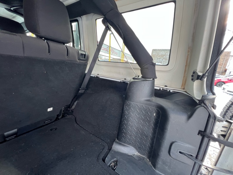 Jeep Wrangler Unlimited Sport 4WD 2015