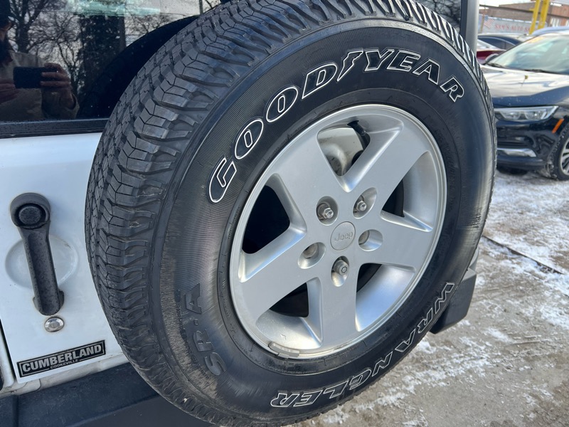 Jeep Wrangler Unlimited Sport 4WD 2015