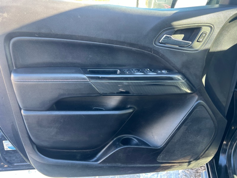 GMC Canyon All Terrain Crew Cab 4WD 2016