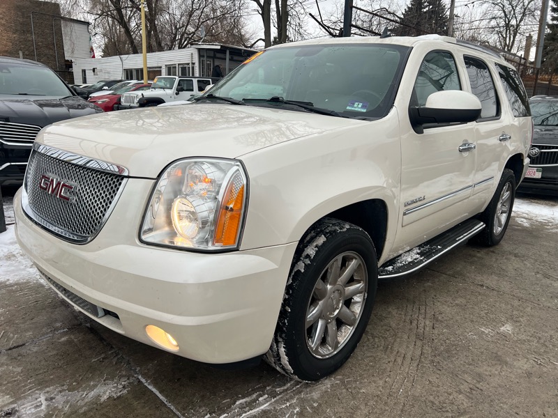 GMC Yukon Denali 4WD 2013