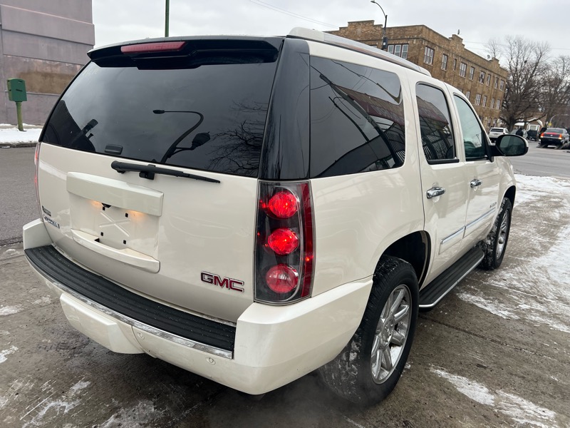 GMC Yukon Denali 4WD 2013