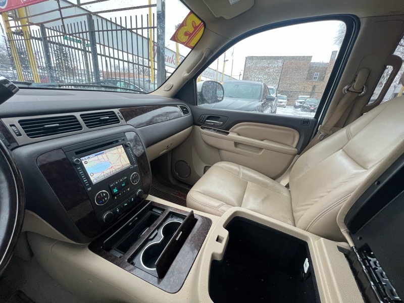 GMC Yukon Denali 4WD 2013