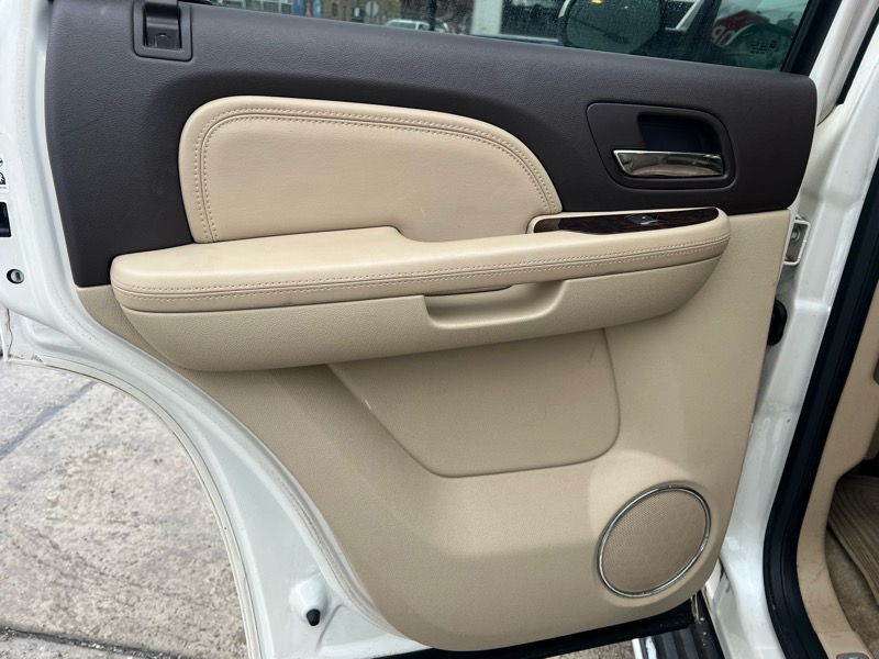 GMC Yukon Denali 4WD 2013