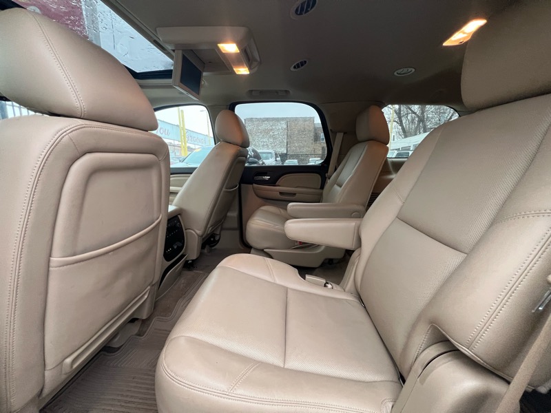 GMC Yukon Denali 4WD 2013