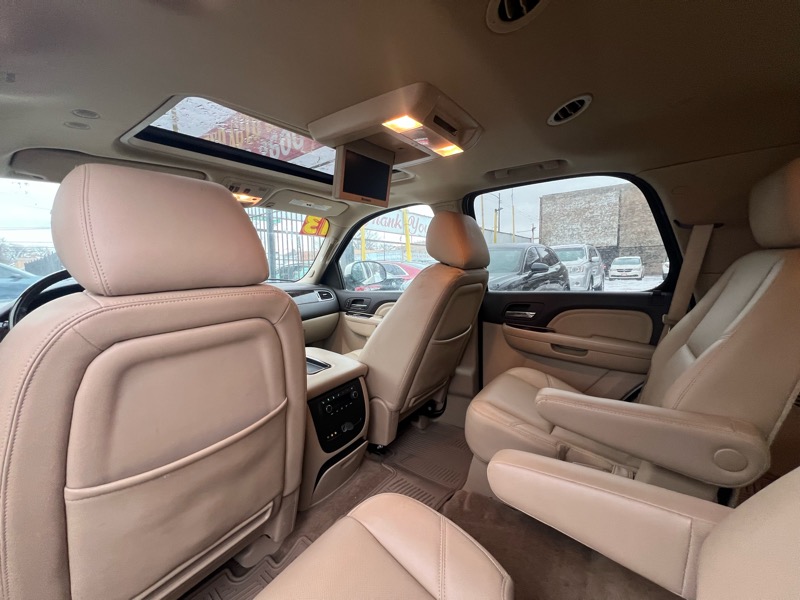 GMC Yukon Denali 4WD 2013