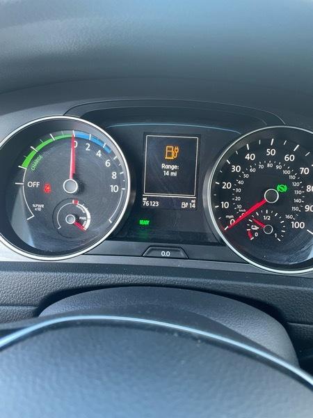 Volkswagen e-Golf SEL Premium 2015