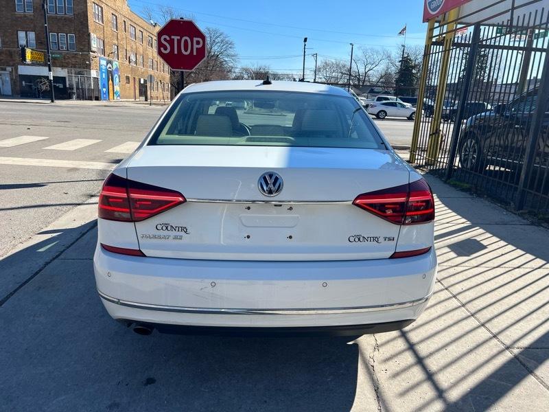 Volkswagen Passat SE w/Technology 2017