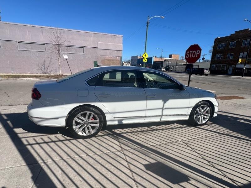 Volkswagen Passat SE w/Technology 2017