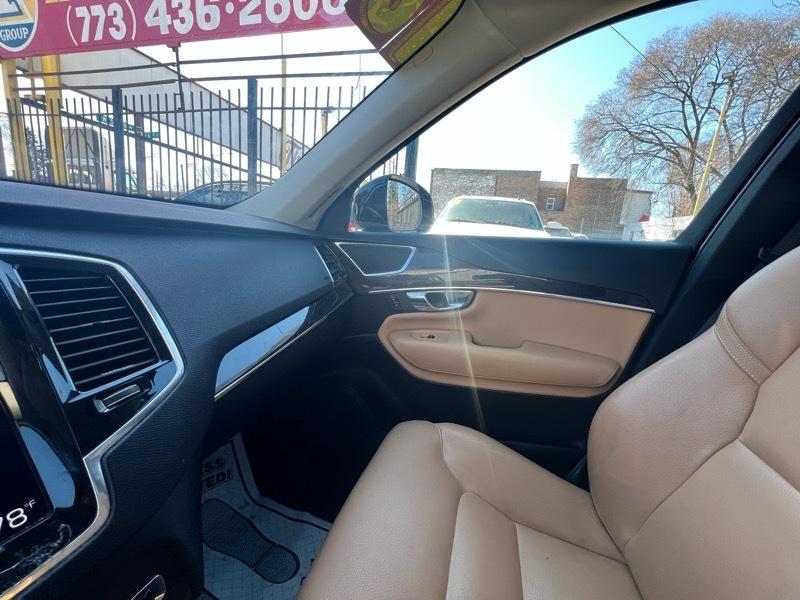 Volvo XC90 T6 Momentum AWD 2016