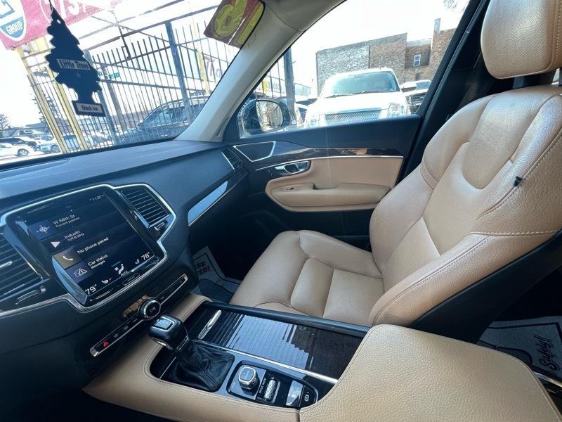 Volvo XC90 T6 Momentum AWD 2016