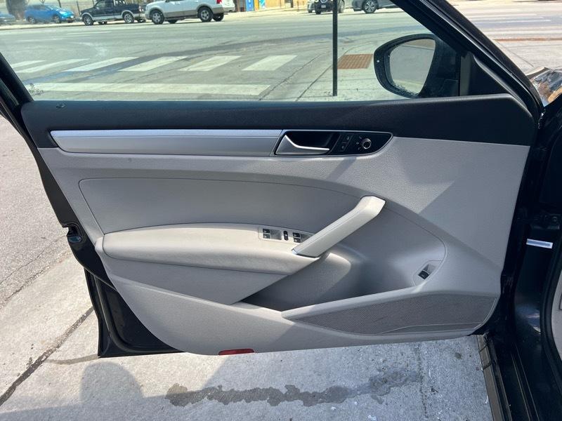 Volkswagen Passat S PZEV 6A 2016