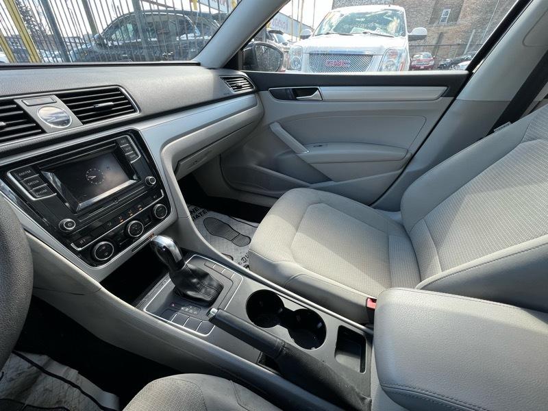 Volkswagen Passat S PZEV 6A 2016