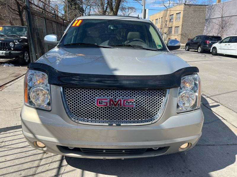 GMC Yukon SLT1 4WD 2011