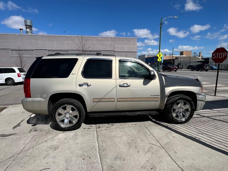 GMC Yukon SLT1 4WD 2011
