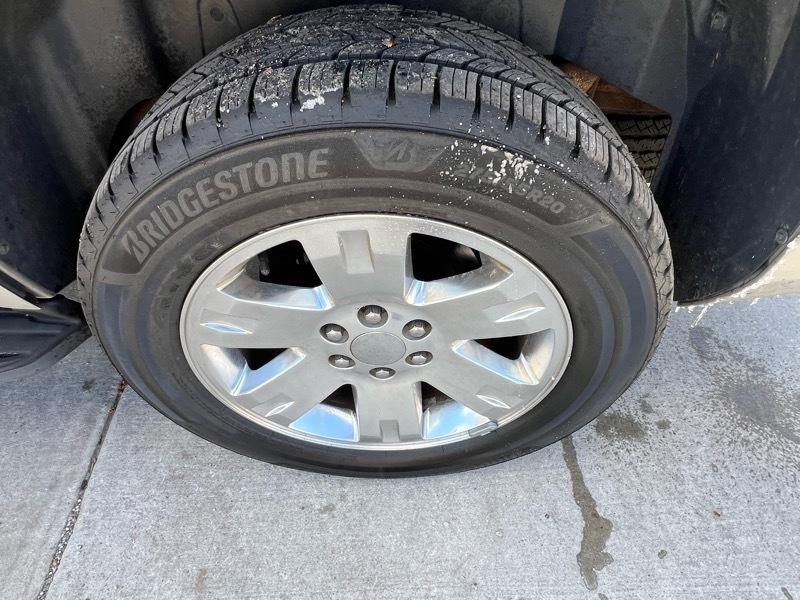 GMC Yukon SLT1 4WD 2011