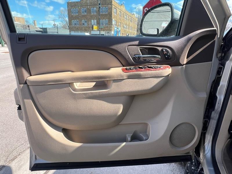 GMC Yukon SLT1 4WD 2011