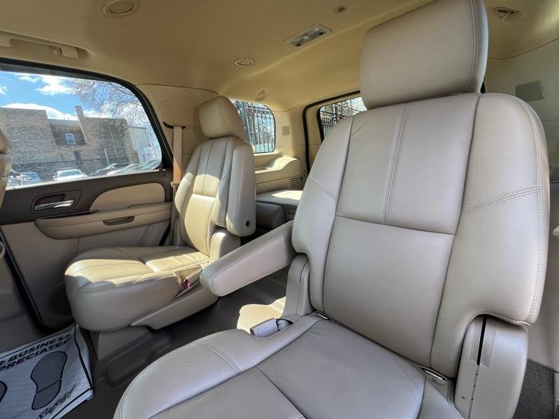 GMC Yukon SLT1 4WD 2011