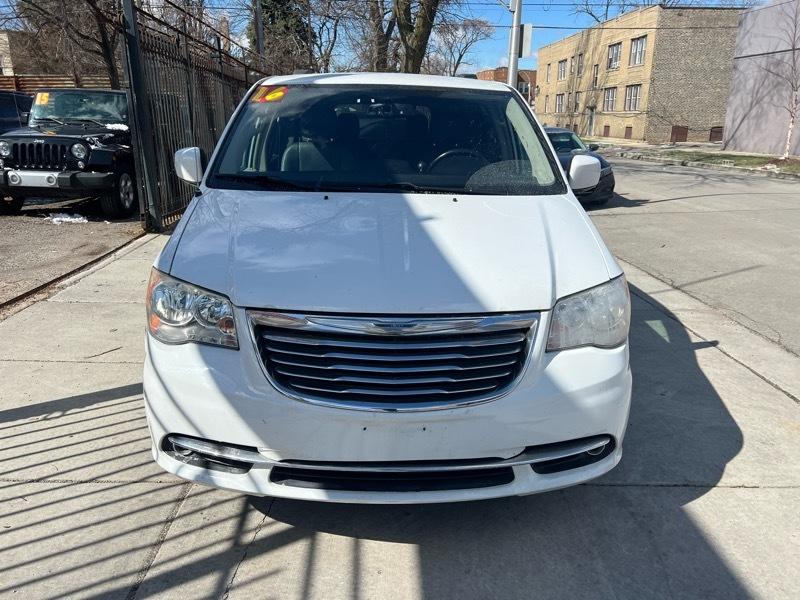 Chrysler Town & Country Touring 2016