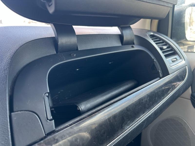 Chrysler Town & Country Touring 2016