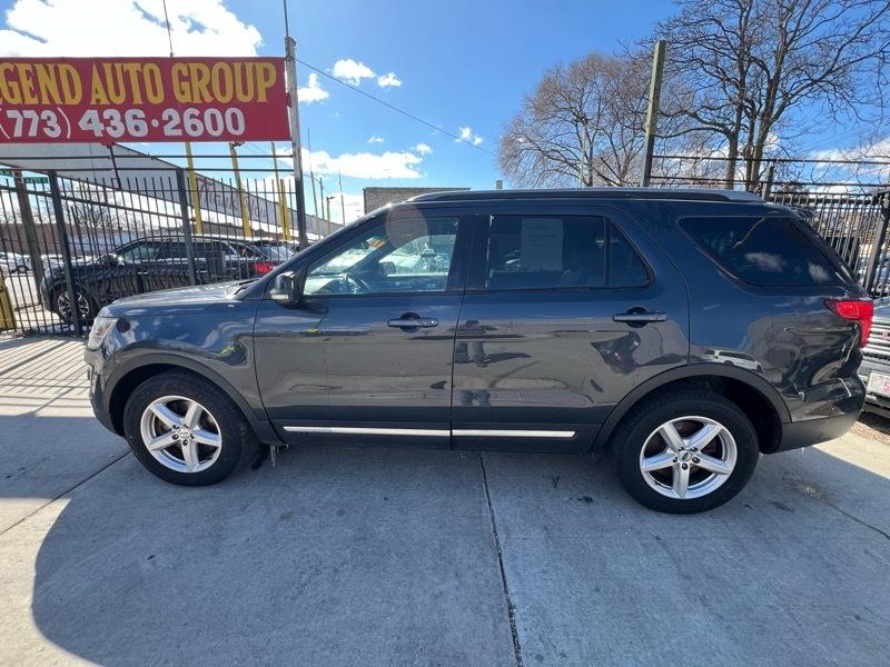 Ford Explorer XLT 4WD 2017