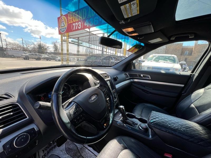 Ford Explorer XLT 4WD 2017