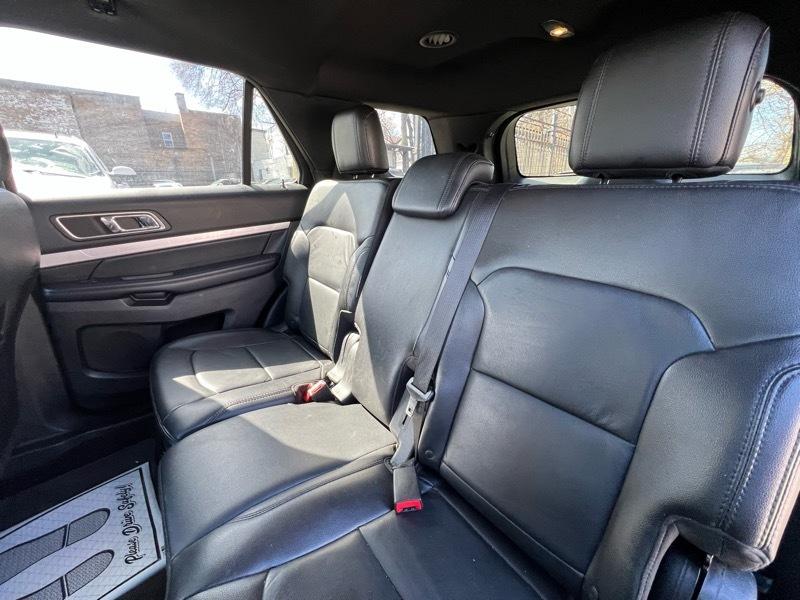 Ford Explorer XLT 4WD 2017