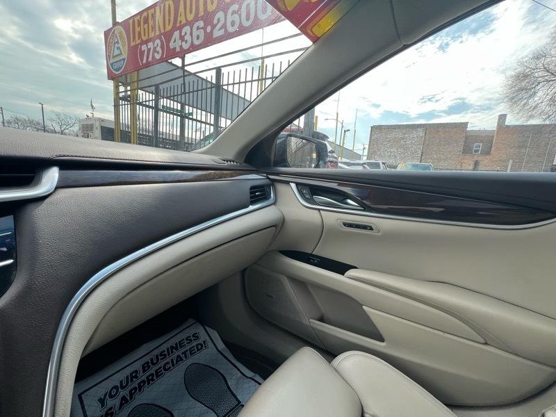 Cadillac XTS Luxury AWD 2014