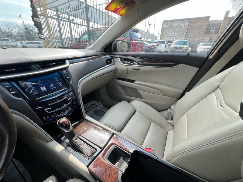 Cadillac XTS Luxury AWD 2014