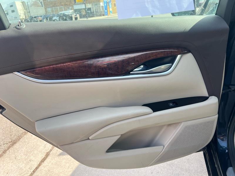 Cadillac XTS Luxury AWD 2014