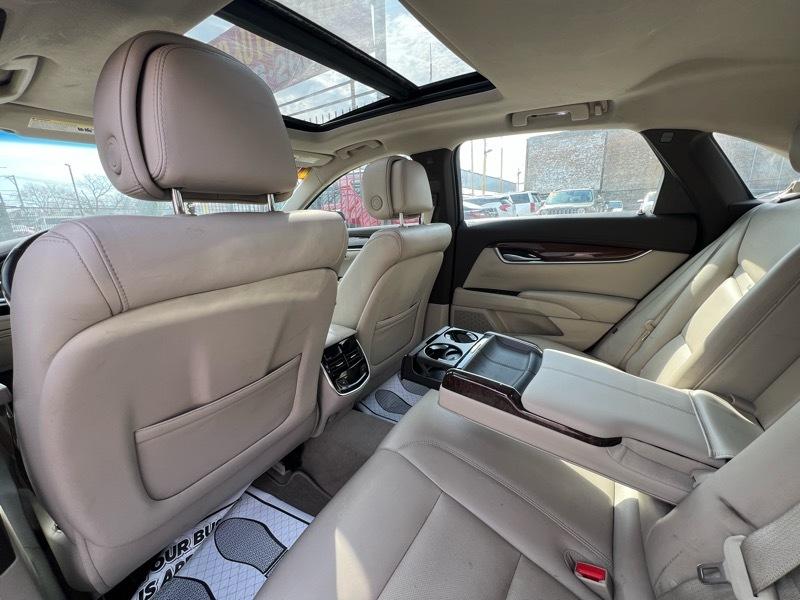 Cadillac XTS Luxury AWD 2014