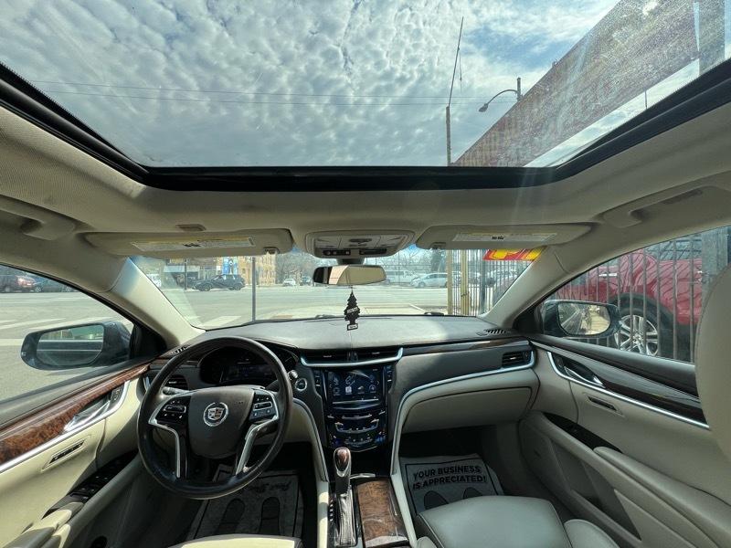 Cadillac XTS Luxury AWD 2014