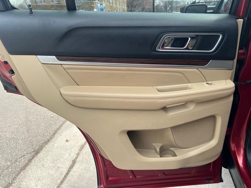 Ford Explorer Limited FWD 2016