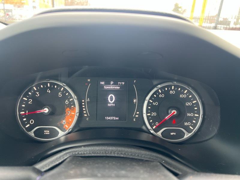 Jeep Renegade Latitude FWD 2015