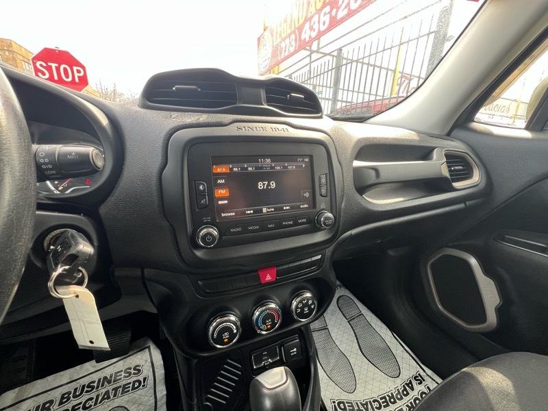 Jeep Renegade Latitude FWD 2015