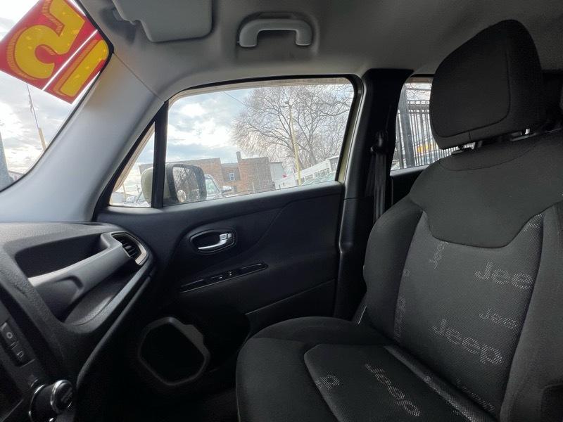 Jeep Renegade Latitude FWD 2015