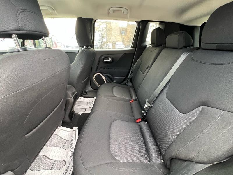 Jeep Renegade Latitude FWD 2015