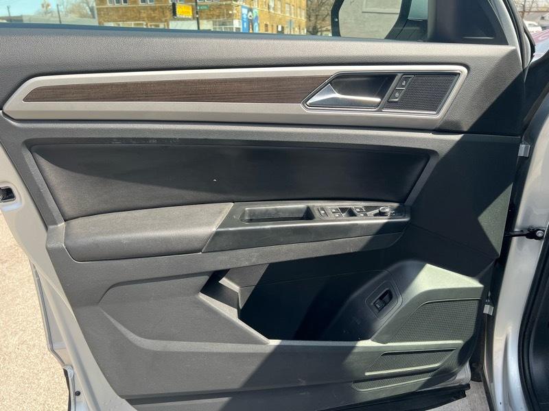 Volkswagen Atlas V6 SE w/Technology AWD 2019