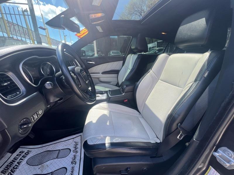 Dodge Charger SXT Plus 2018