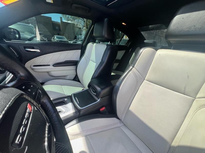 Dodge Charger SXT Plus 2018