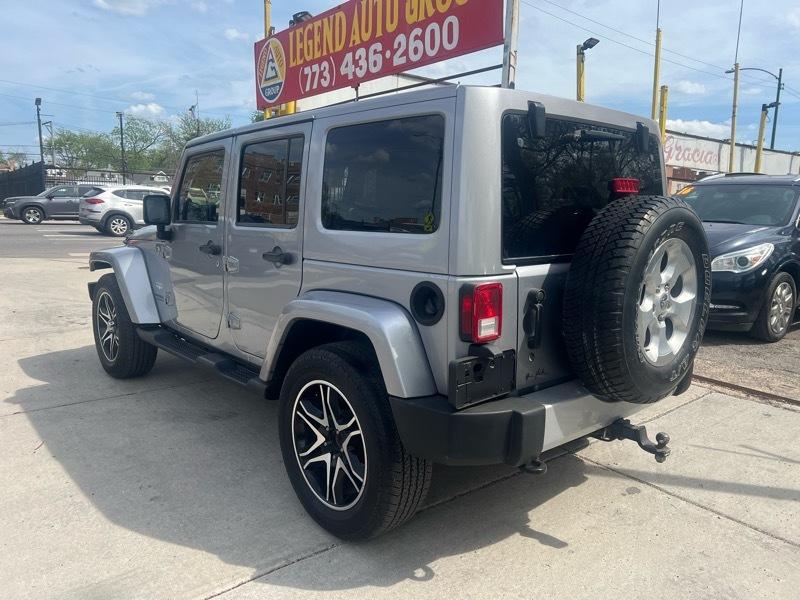 Jeep Wrangler Unlimited Sahara 4WD 2014