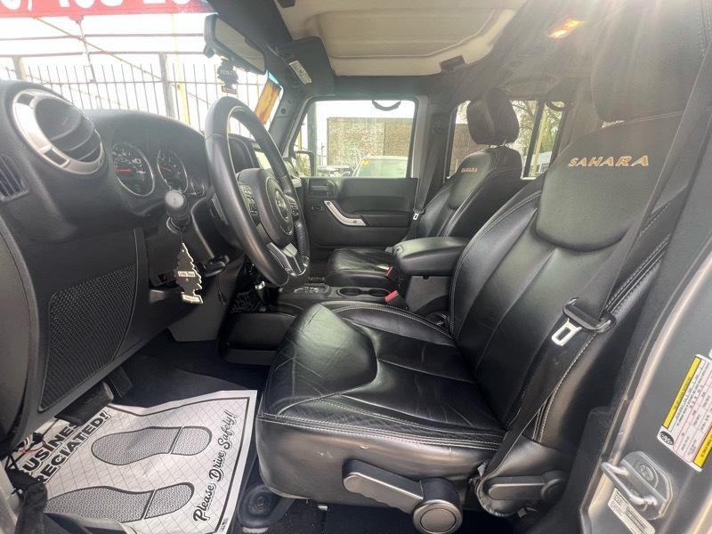 Jeep Wrangler Unlimited Sahara 4WD 2014