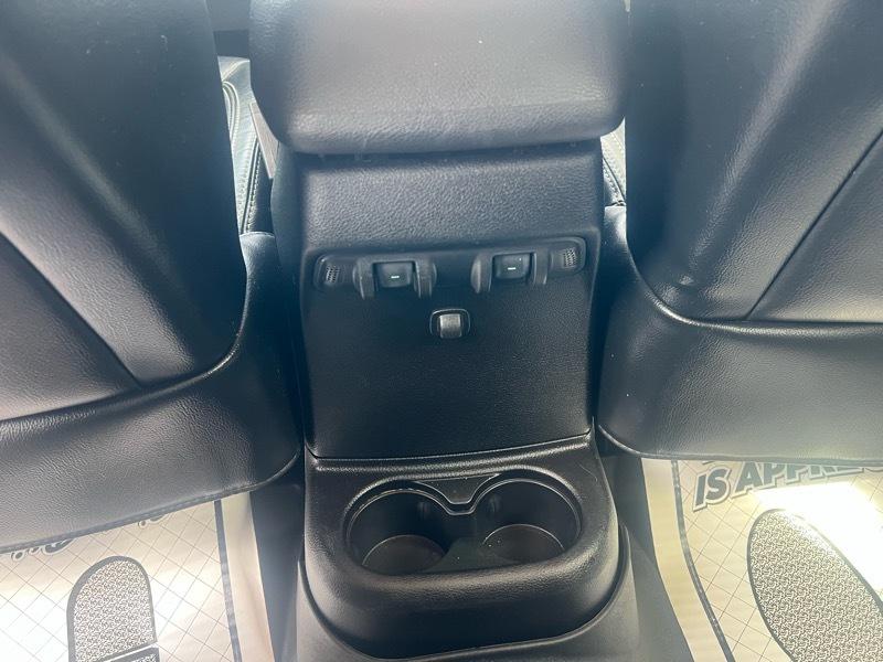 Jeep Wrangler Unlimited Sahara 4WD 2014