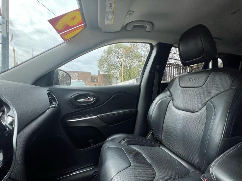 Jeep Cherokee Limited FWD 2019