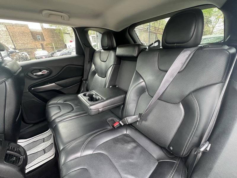 Jeep Cherokee Limited FWD 2019